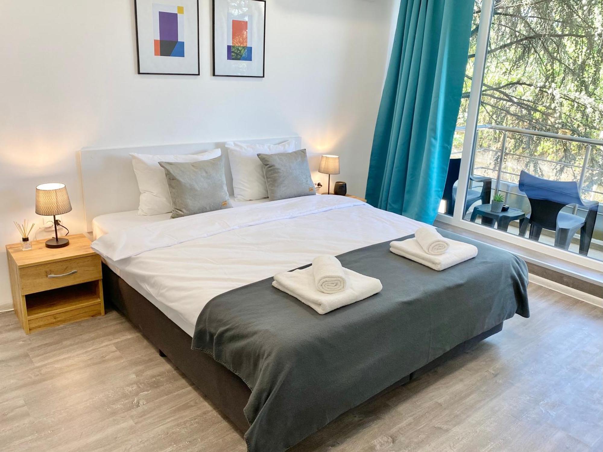Hello Studios Budget Stays Free Parking & Wifi Stara Zagora Exterior photo